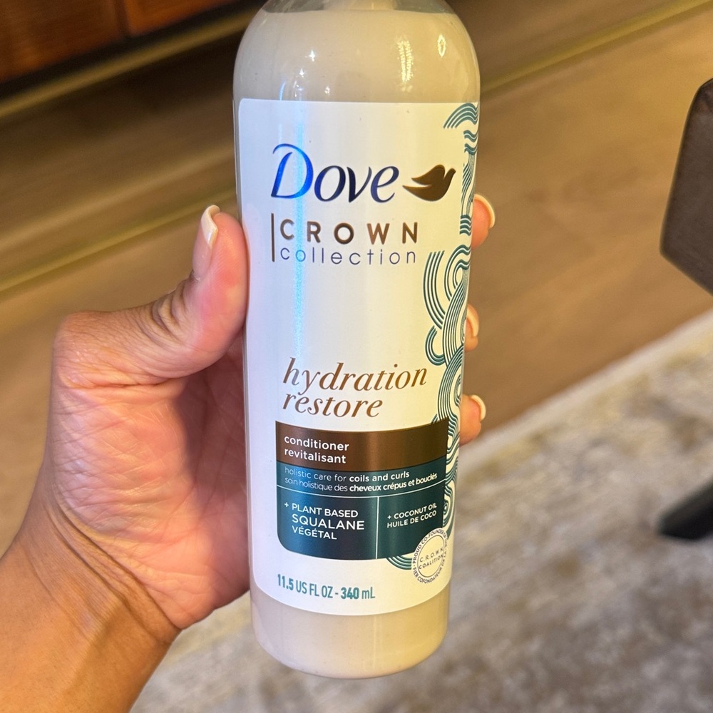 Dove Crown Collection Hydration Restore Conditioner - Cream
